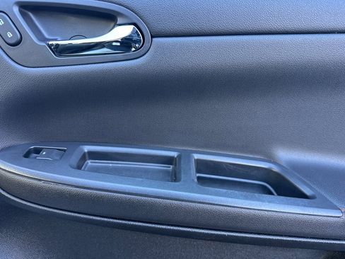 Used 2013 Chevrolet Impala LTZ image 18