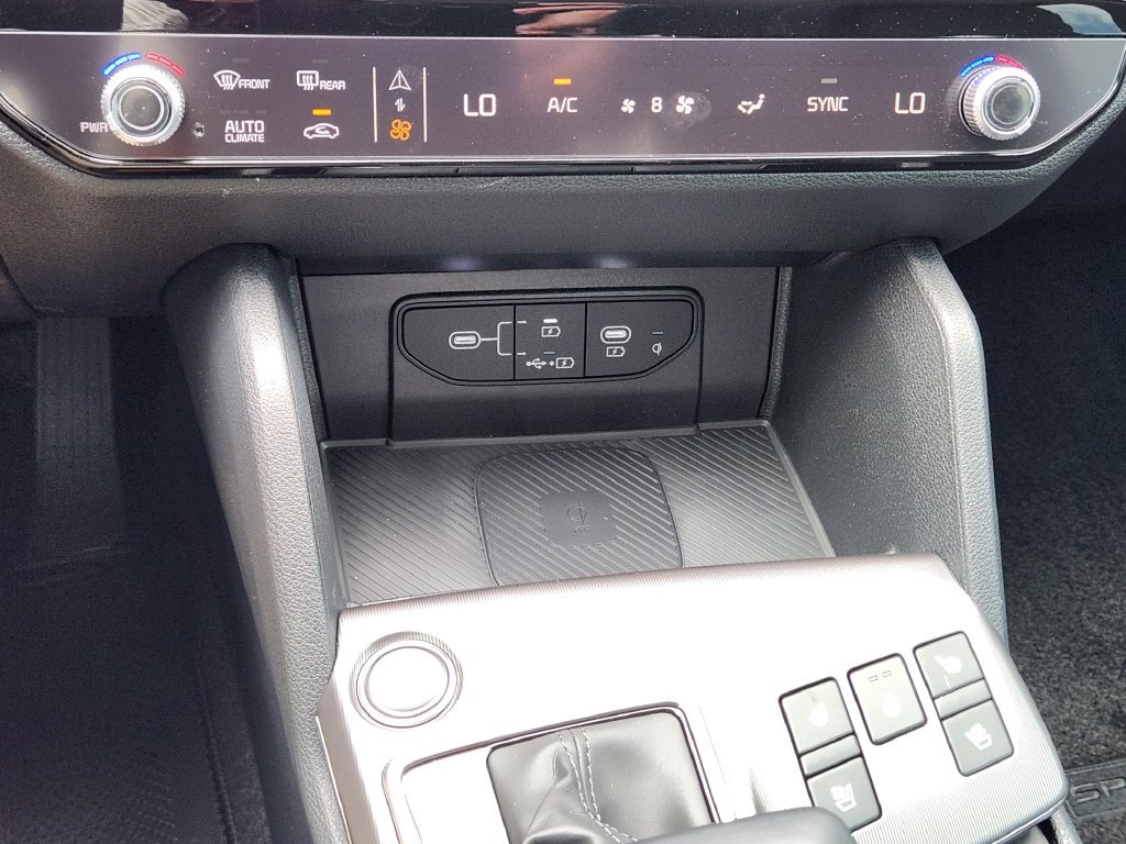 New 2026 Kia Sportage SX FWD image 18
