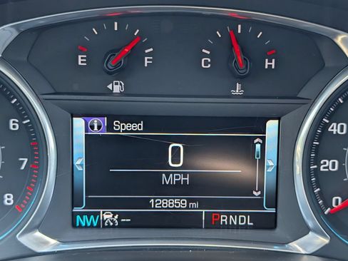 Used 2018 Chevrolet Traverse High Country AWD/4WD image 14
