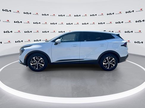 Certified 2025 Kia Sportage EX FWD image 5