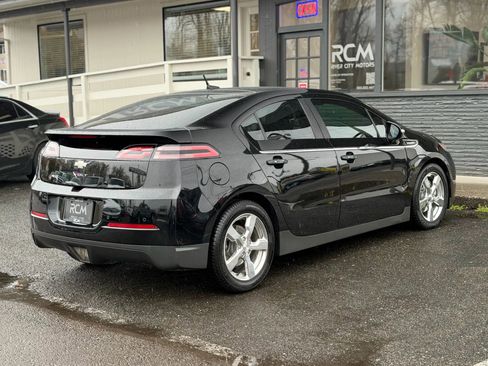 Used 2014 Chevrolet Volt Premium w/ Premium Trim Package image 5