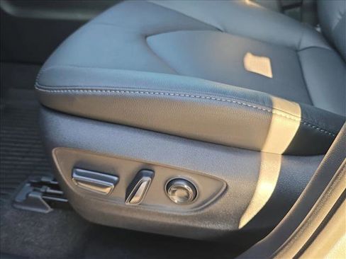 New 2026 Toyota Grand Highlander Limited image 8