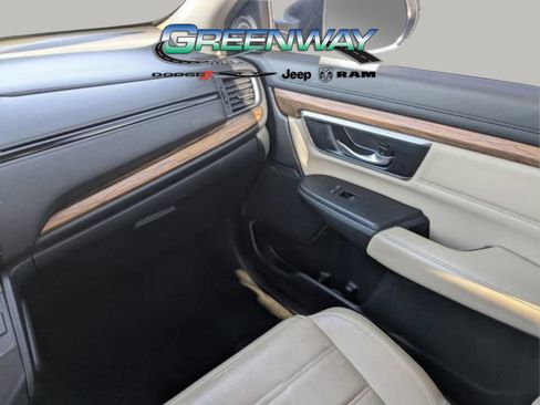 Used 2019 Honda CR-V Touring image 21