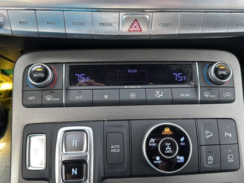 Used 2022 Hyundai Palisade Calligraphy w/ Cargo Package image 17