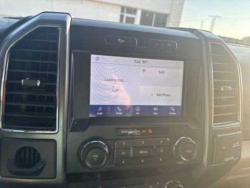 Used 2020 Ford F150 XLT w/ Equipment Group 302A Luxury RWD image 13