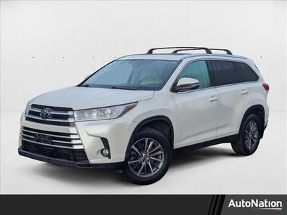 Used 2019 Toyota Highlander XLE