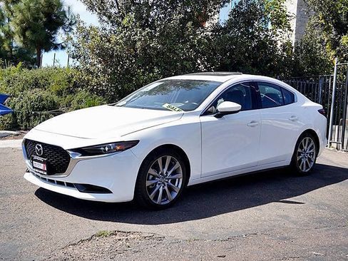 Used 2020 MAZDA MAZDA3 Premium 4dr Sedan image 6
