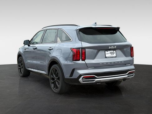 Used 2022 Kia Sorento SX FWD image 7