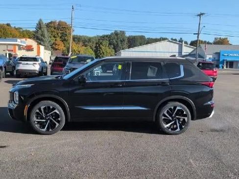 Used 2024 Mitsubishi Outlander SEL image 5