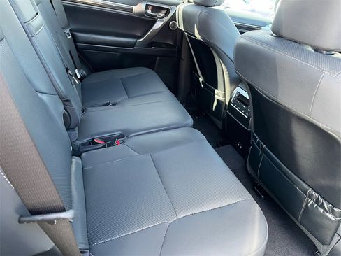 Used 2023 Lexus GX 460 Premium image 19