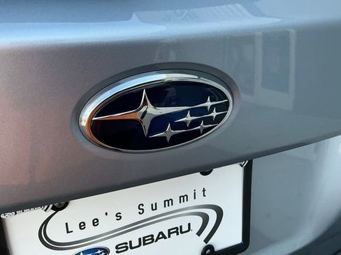 Used 2019 Subaru Outback 2.5i Limited image 4