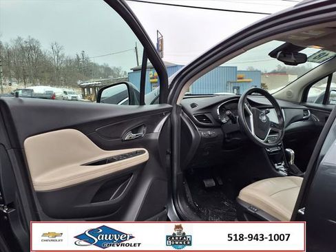 Used 2018 Buick Encore Essence image 10