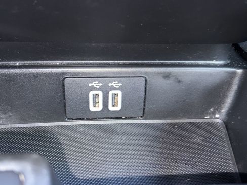 Used 2023 Ford Ranger XLT RWD image 15