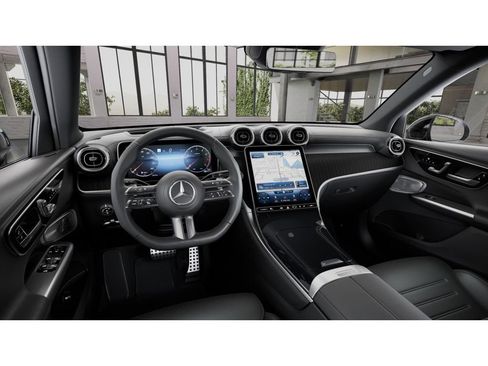 Certified 2024 Mercedes-Benz GLC 300 4MATIC image 3