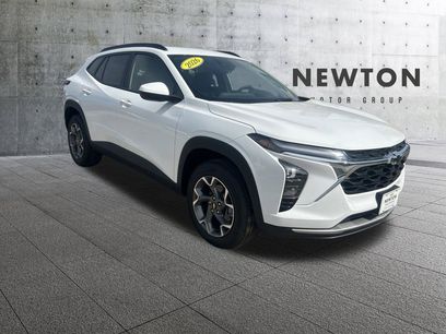 New 2026 Chevrolet Trax LT w/ Driver Confidence Package