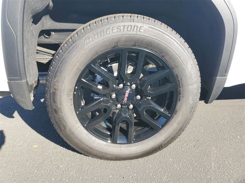 New 2026 GMC Sierra 1500 Elevation w/ Preferred Package image 5