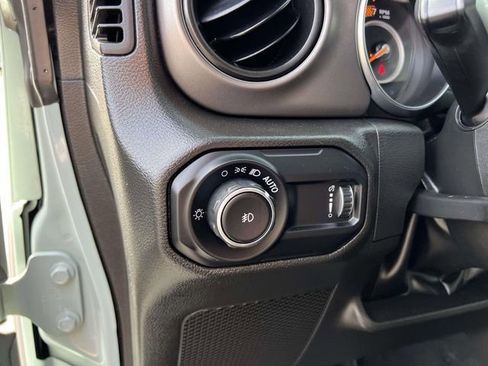 Certified 2023 Jeep Wrangler Sport AWD/4WD image 14