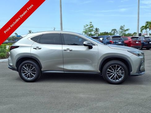 Used 2024 Lexus NX 250 FWD image 10