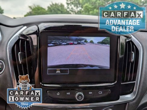 Certified 2023 Chevrolet Traverse LT AWD/4WD image 7