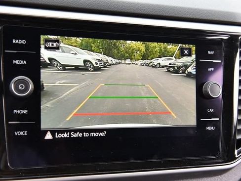 Certified 2022 Volkswagen Atlas SEL Premium AWD/4WD image 13