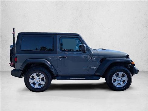 Used 2019 Jeep Wrangler Sport S image 4