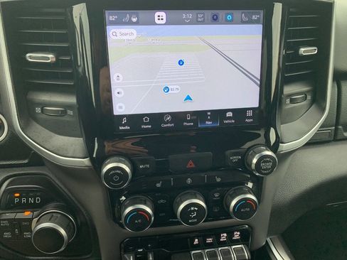 Used 2022 RAM 1500 Big Horn image 3