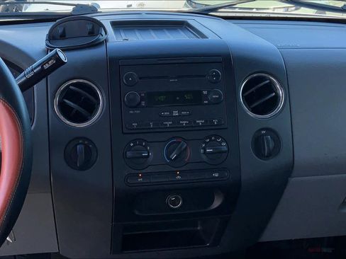 Used 2007 Ford F150 XLT AWD/4WD image 6