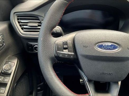 Certified 2023 Ford Escape ST-Line Select w/ Tech Pack #2 AWD/4WD image 11