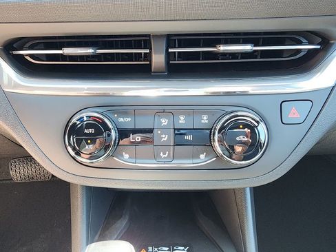 New 2026 Buick Envista Preferred w/ Convenience I Package FWD image 26
