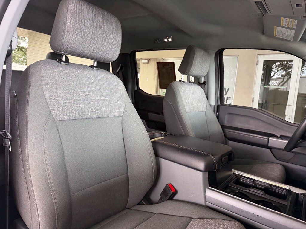 Used 2024 Ford F350 XLT w/ Camper Package AWD/4WD image 26