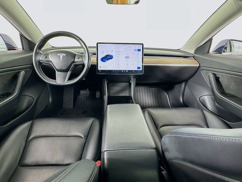 Used 2018 Tesla Model 3 Long Range image 34