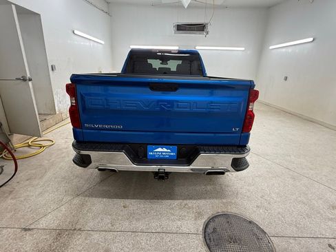Used 2024 Chevrolet Silverado 1500 LT AWD/4WD image 4