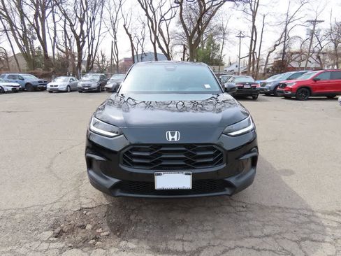 Certified 2025 Honda HR-V Sport image 6