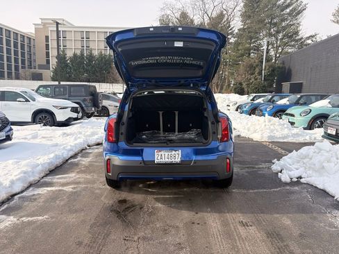 Used 2025 MINI Cooper Countryman S w/ Comfort Package Max image 11