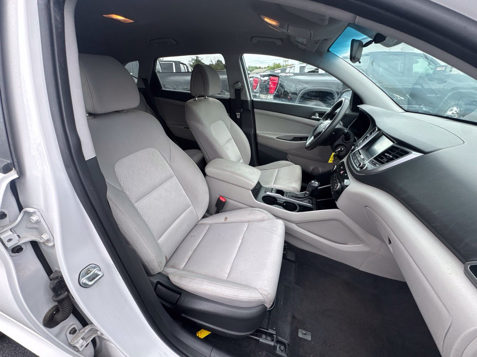 Used 2018 Hyundai Tucson SEL AWD/4WD image 32