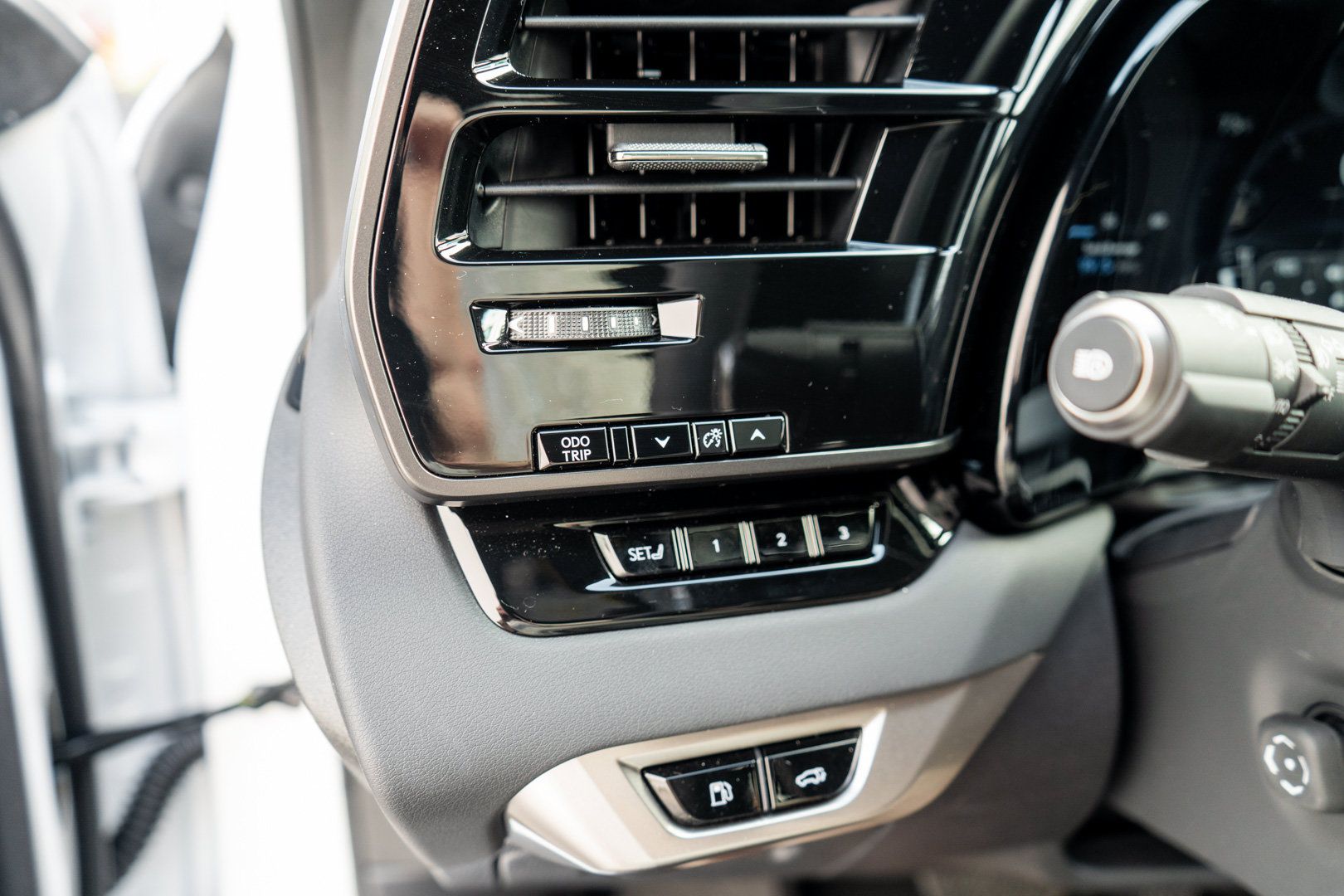 Used 2026 Lexus RX 350 AWD w/ Convenience Package image 13