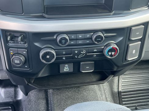 Certified 2024 Ford F250 XL image 36