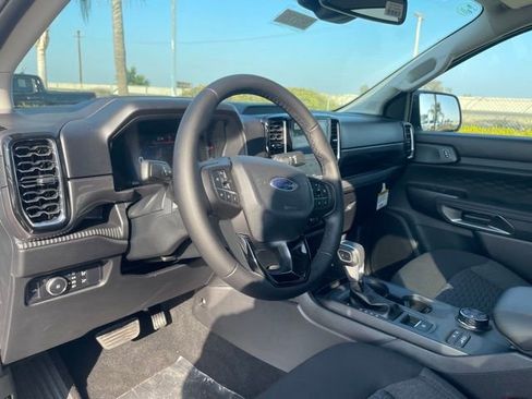 New 2025 Ford Ranger XLT w/ FX4 Off-Road Package image 9