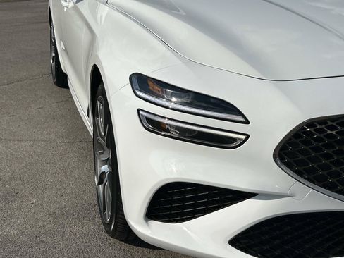 Used 2026 Genesis G70 2.5T RWD image 11
