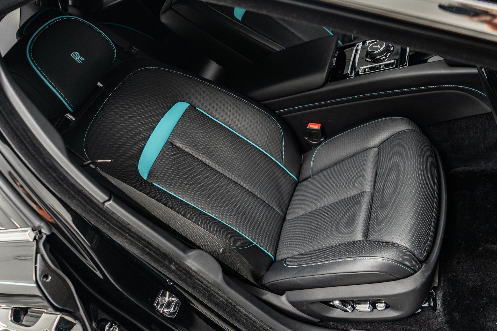 Used 2022 Rolls-Royce Ghost w/ Ghost Package AWD/4WD image 25