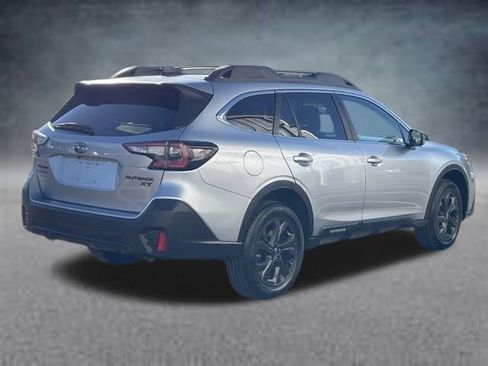 Certified 2022 Subaru Outback Onyx Edition XT image 3