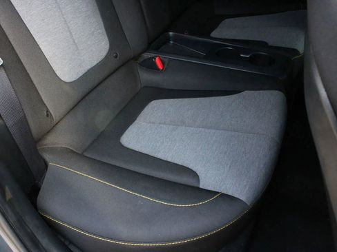 Used 2019 Hyundai Veloster Turbo R-Spec FWD image 17