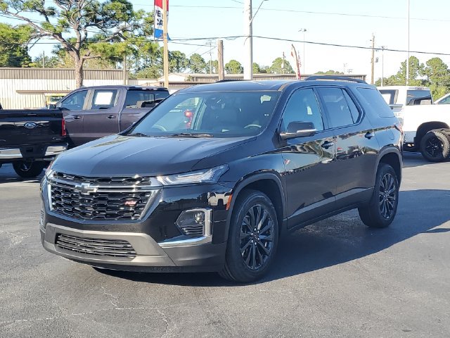 Used 2023 Chevrolet Traverse RS AWD/4WD image 3