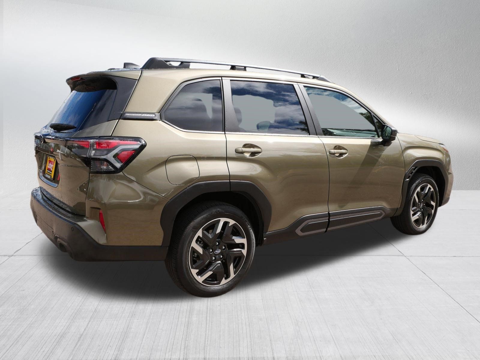 Used 2025 Subaru Forester Limited AWD/4WD image 7