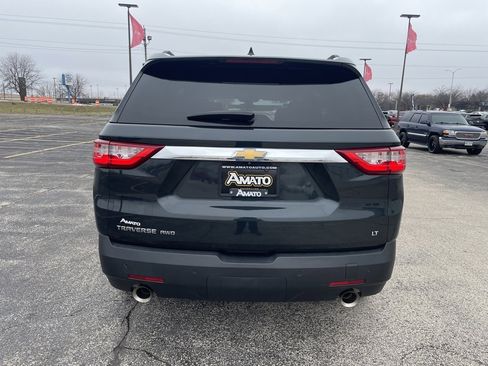 Used 2020 Chevrolet Traverse LT image 4