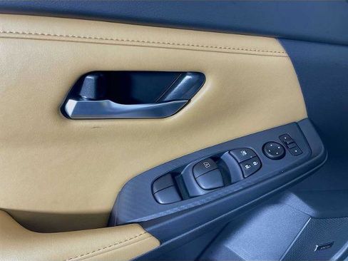 Certified 2024 Nissan Sentra SV w/ SV Premium Package image 15