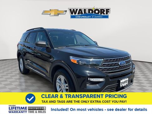 Used 2023 Ford Explorer XLT w/ Equipment Group 202A AWD/4WD image 1