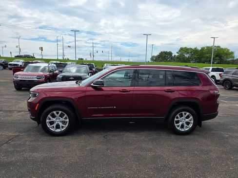 Used 2023 Jeep Grand Cherokee L Limited w/ Luxury Tech Group II AWD/4WD image 5