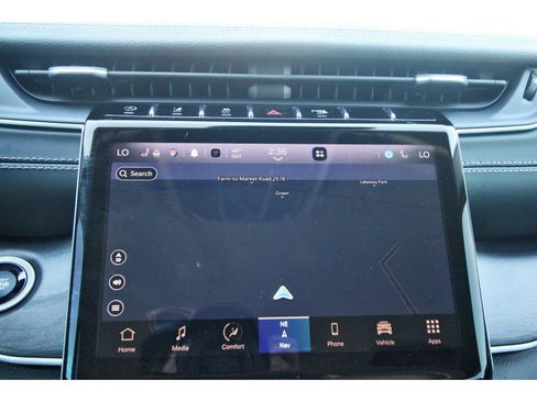 Used 2023 Jeep Grand Cherokee L Limited w/ Black Appearance Package image 25