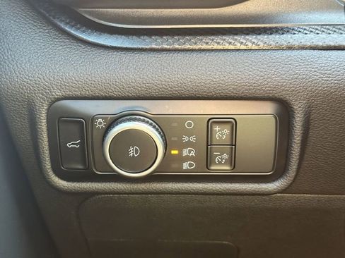 Used 2024 Ford Explorer ST-Line w/ Class IV Trailer Tow Package image 31